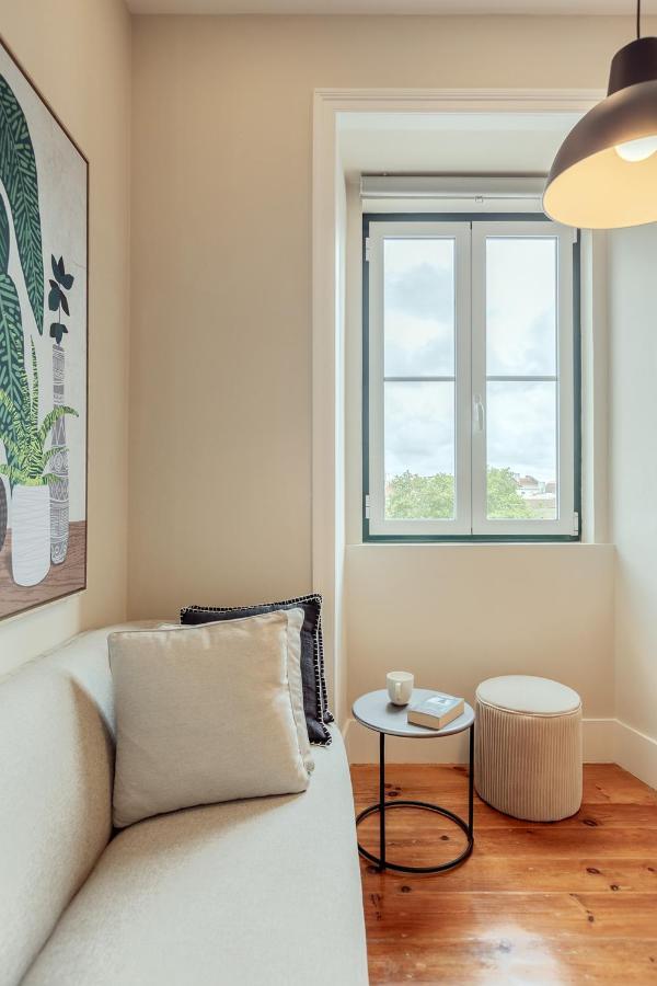 Sunny House - Bright 2 Bedroom Apartment W/ Office Lisboa Eksteriør billede