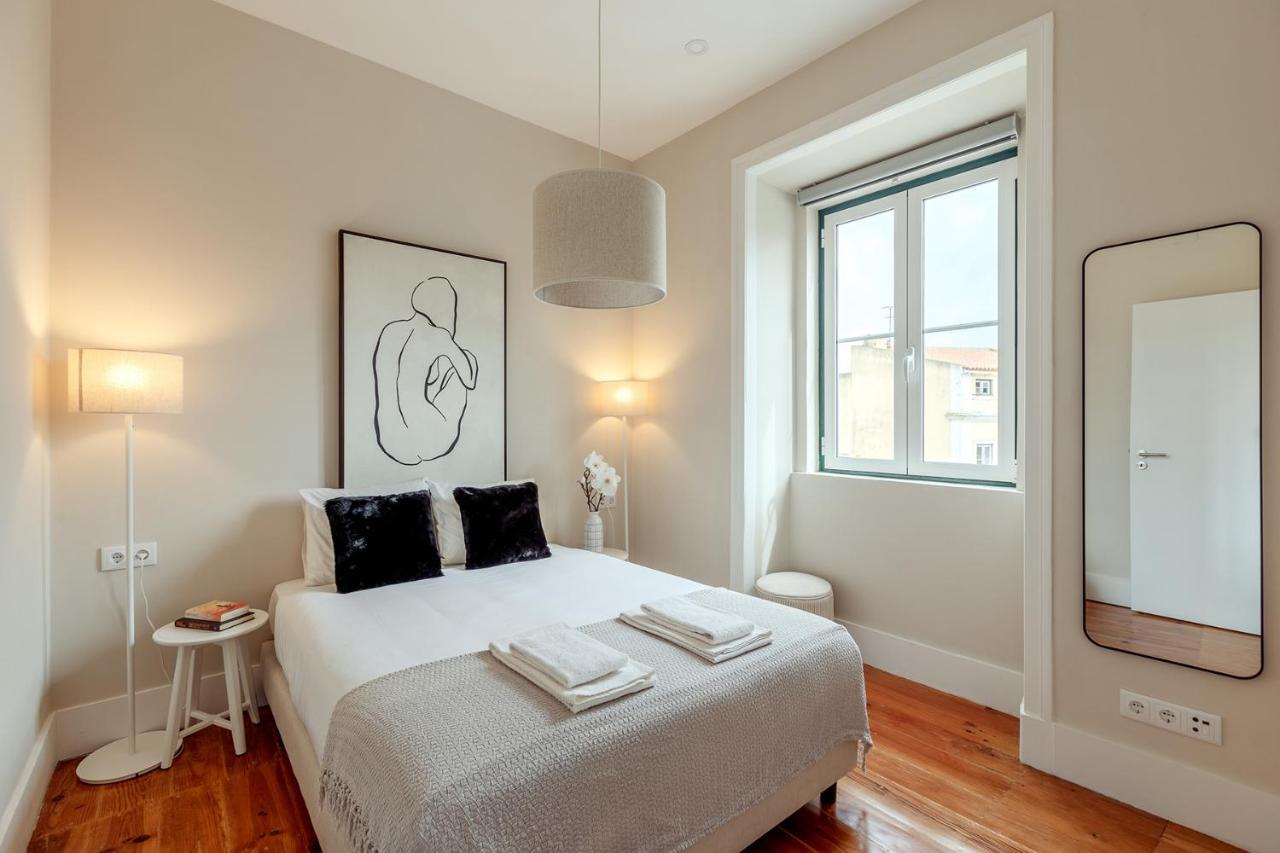 Sunny House - Bright 2 Bedroom Apartment W/ Office Lisboa Eksteriør billede